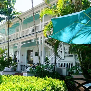 Southernmost Point & Garden Bar Couette-café